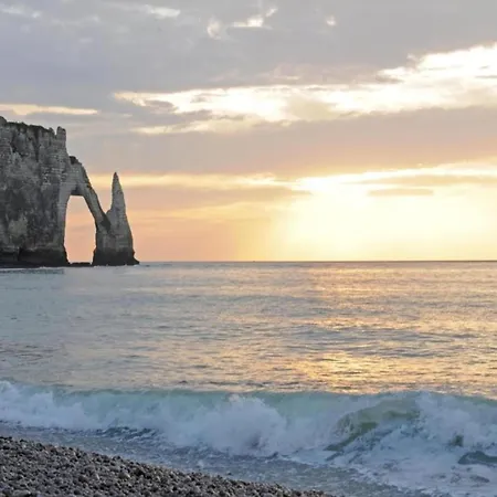 Gite In Etretat Near Cliffs & Beach, Cleaning Included