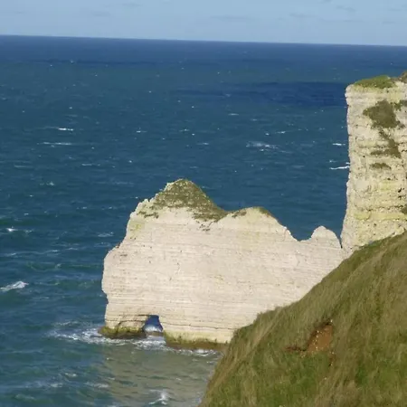 Gite In Etretat Near Cliffs & Beach, Cleaning Included Bordeaux-Saint-Clair