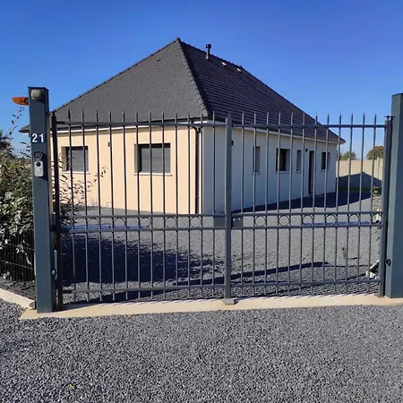 Holiday home Gite In Etretat Near Cliffs & Beach, Cleaning Included *